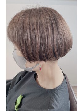 アスール(AZUL) 個性派ショートヘア