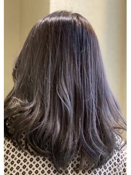 エイチ エアー ダヴ H air DAV調布北口 クールシルバー。