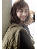 ミエル ヘア 新宿(miel hair)&nbsp;〈mielhair新宿〉カジュアル大人ミディ　イルミナカラー