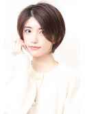 丸みショート　抜け感ヘア　丸みボブ　くびれボブ　ショートボブ