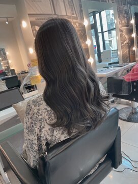 ソーホーニューヨーク 函館店(SOHOnewyork) オリーブグレージュ/透明感/ブリーチなし/函館/五稜郭/美容室