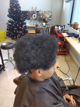 プリム ヘアワークス(prime hair works) アフロパーマ