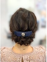 ベルグロー 北新地上通り店(BELLEGROW)&nbsp;ブライダル人気バツグンのシンプルシニヨン