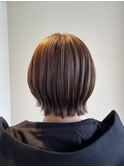 ショートボブ×ミルクティーベージュ