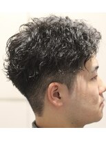 キングスマン トーキョー 国分寺(KINGSMAN TOKYO) 波巻きパーマ\アップバング