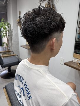 フェリスヘア(feliz hair) 刈り上げツイストスタイル