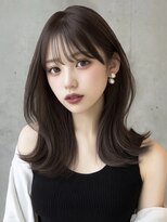 ユーフォリア 銀座(Euphoria)&nbsp;暗めカラー／レイヤーカット/顔まわり／韓国/銀座/前髪