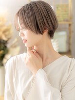 カバーヘア ブリス 志木南口駅前店(COVER HAIR bliss)&nbsp;グレーベージュ外国人風前下がり丸みショートh4志木20代30代40代