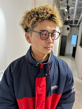 オールヘア(ALL HAIR) 【岡山/メンズパーマ】スパイキーショート×ハイトーン