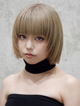オルズ 渋谷(ALLZ) ボブレイヤー■ホワイトミルクティーベージュ