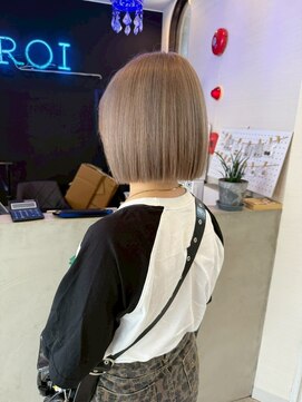 レーヌ(REINE) ショートボブ