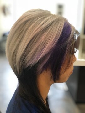 アリア トータルビューティー(Aria total beauty) シルバーグラデーション