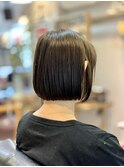 切りっぱなしボブ