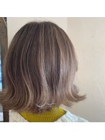アイフラット 稲沢(I-FLAT)&nbsp;うる艶☆外ハネボブ/グレージュカラー/20代30代40代50代
