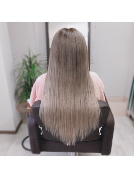 ウルティア(ulutia) ミルクティーベージュ