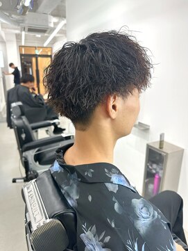 ロンド ローガン 名駅(Lond LOGAN) 細かめツイストパーマ　メンズカット　名駅名古屋