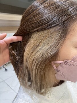 アッシュ 中山店(Ash) インナーカラー ホワイトベージュ