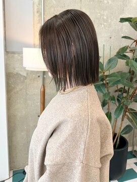 ノエ(noe) 切りっぱなしボブ×透明感カラーY-24