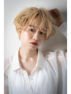 カバーヘアアンドスパ ブリス 浦和(COVER HAIR&SPA bliss) 透明感ハイトーンカラーひし形小顔マッシュパーマv浦和10代20代