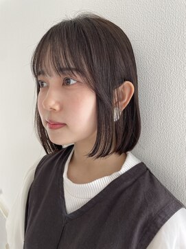 エクリボンヌ(equri bonne) ぱつっとボブ