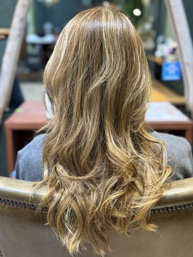 エイチエスプラス ヘアサロン(hs plus hair salon) ハイライトカラー