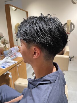 シーツー 三吉店(C2) フェザーパーマ