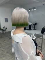 スーパーシーン(SUPER SCENE)&nbsp;ピンクベージュ/アンブレラカラー/クールショート/前髪/宜野湾