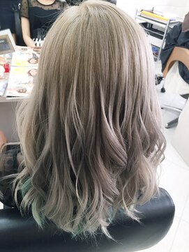 ネクスト 池袋(NEXT) 【透明感up】グレージュ&インナーカラーでオシャレ髪を！