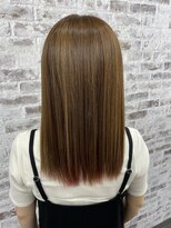 マーレ(MARE)&nbsp;全体カラー＋インナーカラー＋ハイライト＋カット