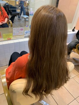 ティエル(Tiele) ブラウンアッシュカラー