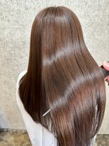 ガーディナ(Gardina)&nbsp;艶感　美髪　ストレート　髪質改善　縮毛矯正　ブラウンカラー