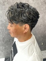 ダイアモンズ(DIAMONDS)&nbsp;メンズハイライト×パーマスタイル