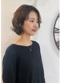 無造作パーマのショートボブ