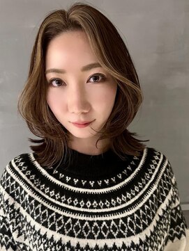 ボコカ(bococa) くびれボブ　くびれレイヤー　韓国　インナーカラー