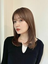 ローネス(LONESS)&nbsp;レイヤーカット　ミディアム　ミディアムレイヤー