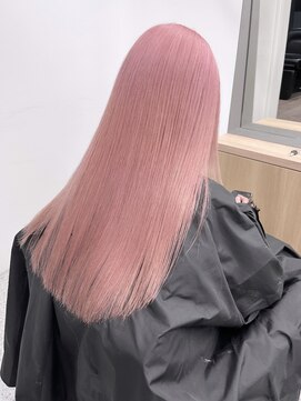 ペレ 渋谷(PELE) イメチェン/ホワイトブロンド/外ハネボブ/ワイドバング/渋谷