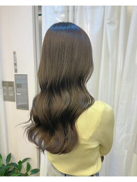 イグレック 庄内本店(igrek) 透明感カーキベージュ