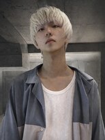 ラッドルーム(LAD ROOM.)&nbsp;ウルフカット/レイヤーカット/ホワイトブランド