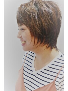 ライズバックステージ(RIZE back stage) 大人可愛い夏のショートウルフスタイル