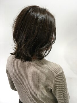 アッド バイ ケーツー(add by K-two) オリーブカラーと外ハネボブ♪/心斎橋&難波&堀江&新町