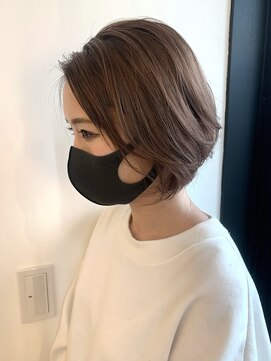 フェーディン(fa/din) ミルキーベージュショートボブ