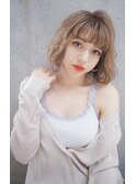 小顔セミウェットウェーブピンクベージュハイライトカラー
