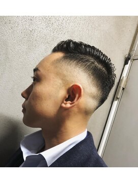 ヒロギンザ 浜松町店(HIRO GINZA) スキンフェードビジネススタイル<ヒートカール/浜松町/ヒロ銀座>