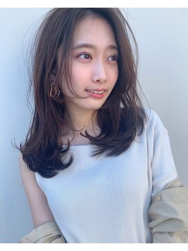 レイラバイアフロート 吉祥寺(Lila by afloat) 暗髪くすみブルー／ウルフカットレイヤーカット／20代30代40代