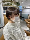 顔まわりが可愛いショートボブ