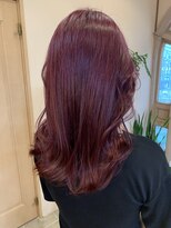 マギー(Magie) レッドピンク