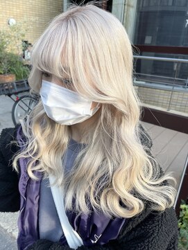 オアシス 表参道(OASIS) ハイトーンケアブリーチベージュブロンド外国人風透け感カラー