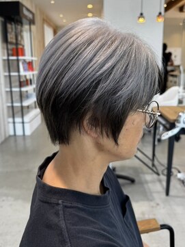グランデュール 東静岡池田店(GRANDEUR) ダブルカラーショートボブインナーカラーハイライトケアブリーチ