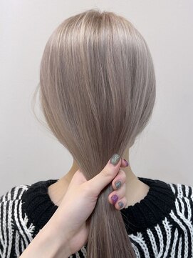 ハウ 心斎橋(how) 透明感抜群♪ダブルカラーブリーチミルクティーベージュ