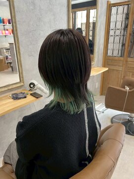 ベティバイシェーン(Betty by schon) ウルフ/インナーカラー